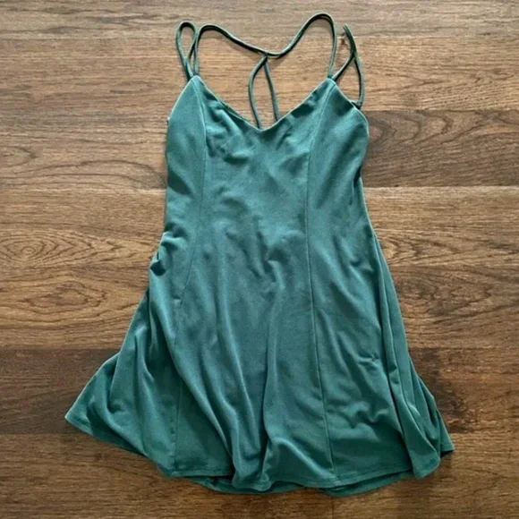 Urban Outfitters Silence + Noise Dark Green Mini Dress Urban Outfitters Silence + Noise Dark Green Mini Dress